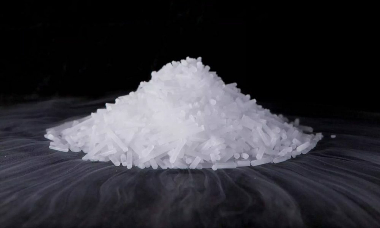 یخ خشک گرانول